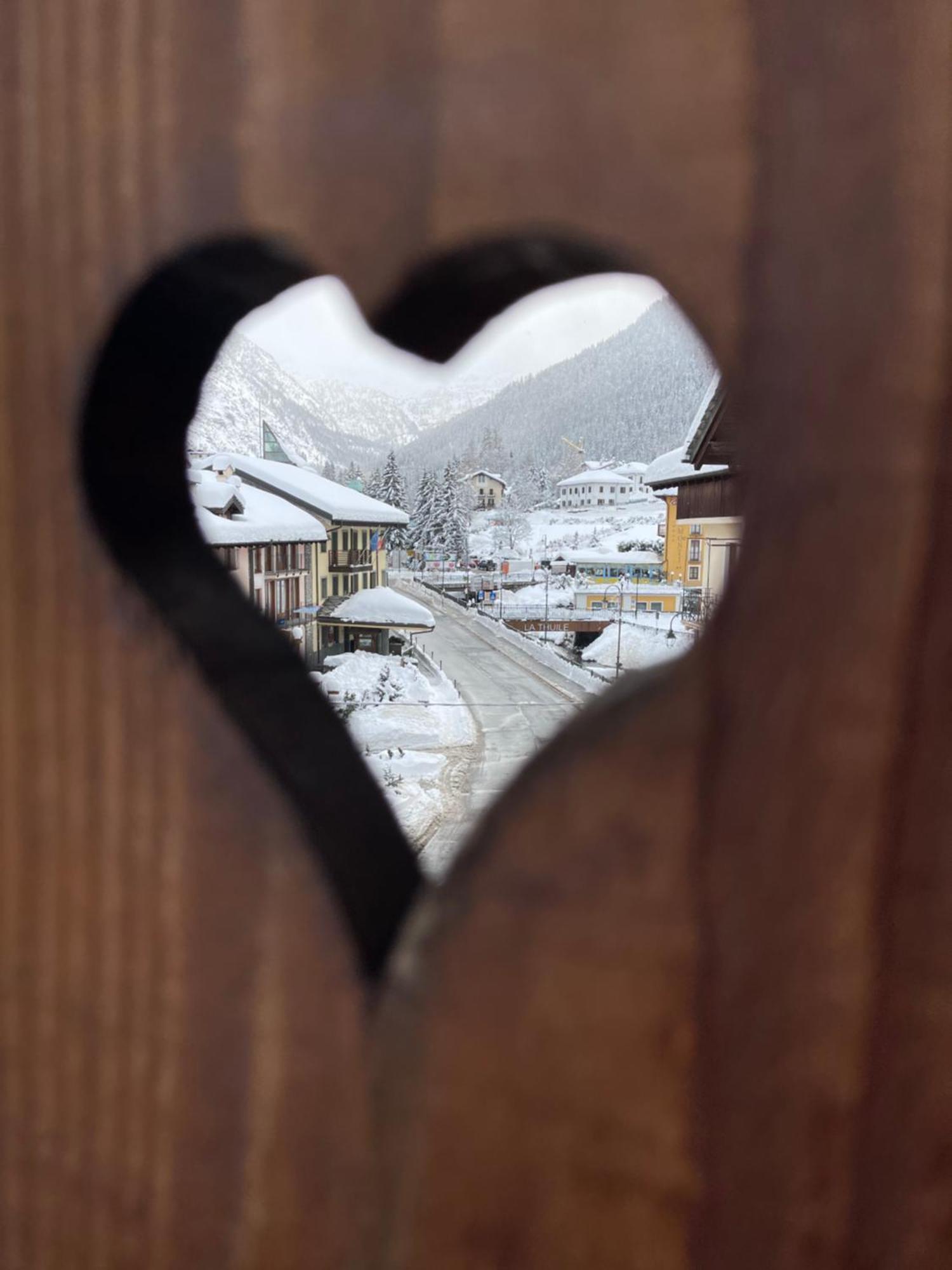 Bed and Breakfast Lthorses & Dreams La Thuile Exterior foto