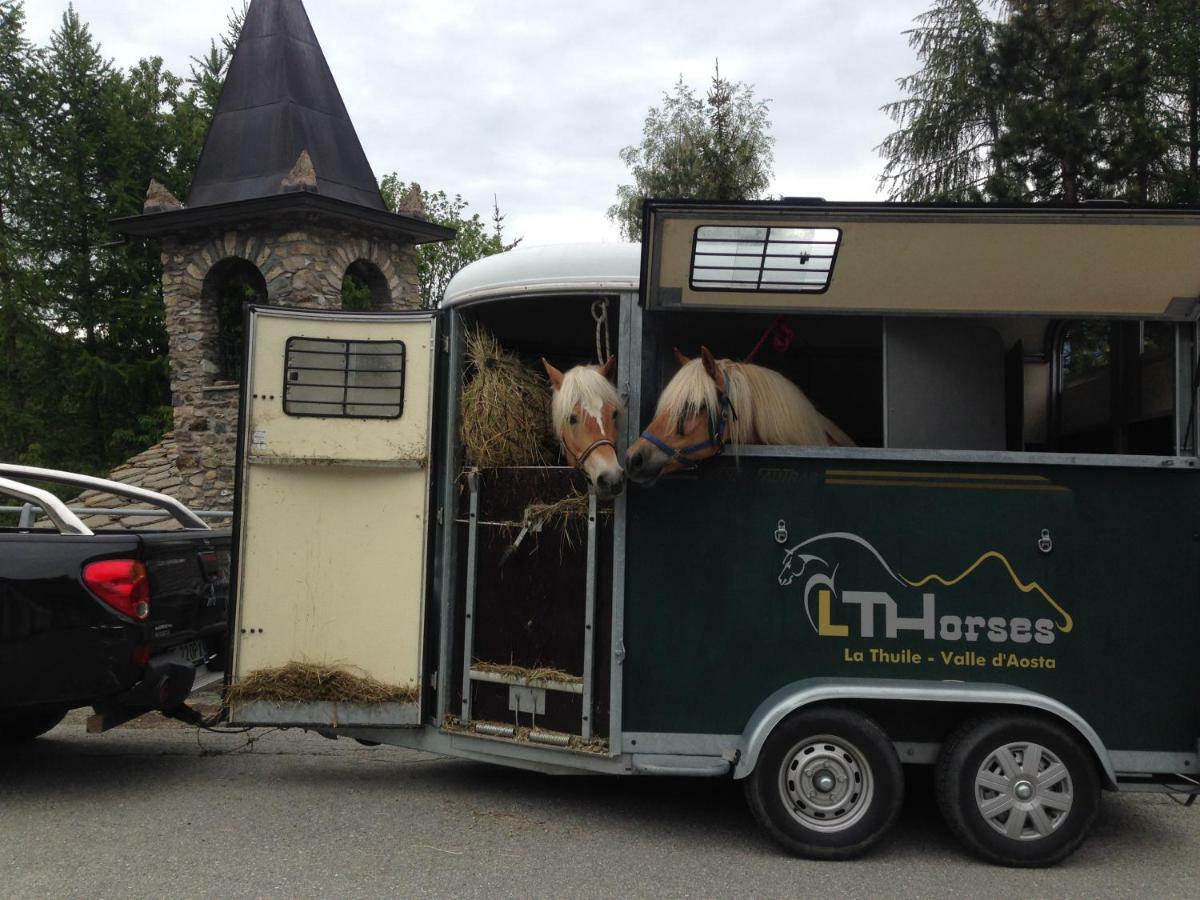 Bed and Breakfast Lthorses & Dreams La Thuile Exterior foto